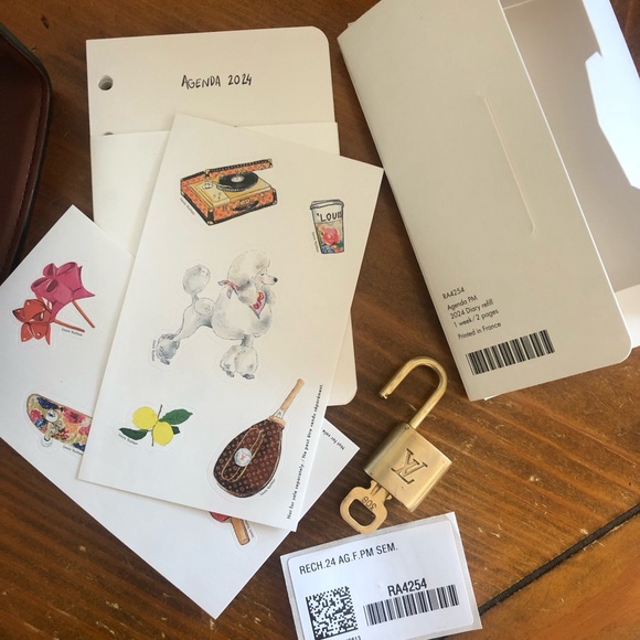 Authentic Louis Vuitton Agenda PM 2024 Refill & Authentic Lock & key set - Picture 3 of 3